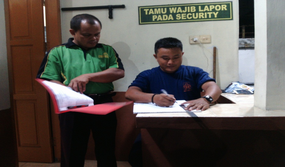 Kegiatan Patroli dan Sidak Malam Anggota Satpam PT. Andalan Mitra Prestasi